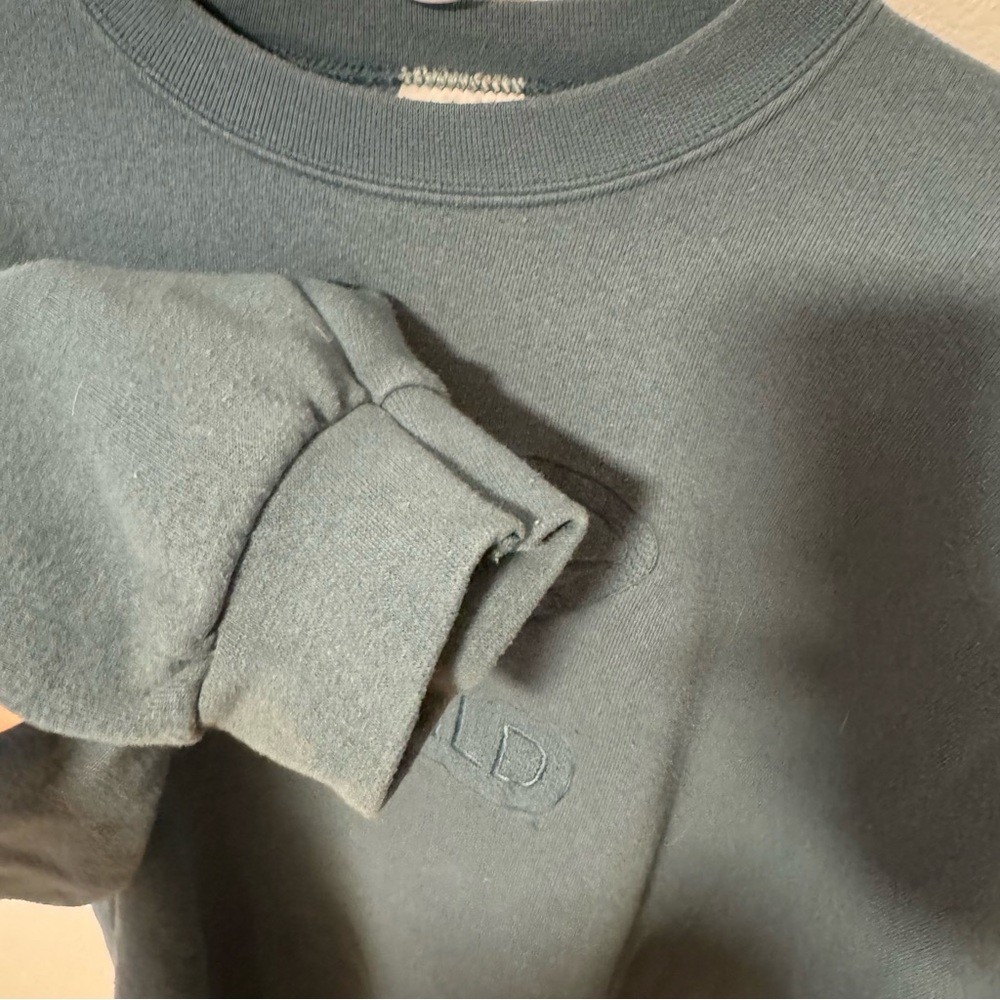 Vintage Sea World Whale Sweater - Picture 5 of 6